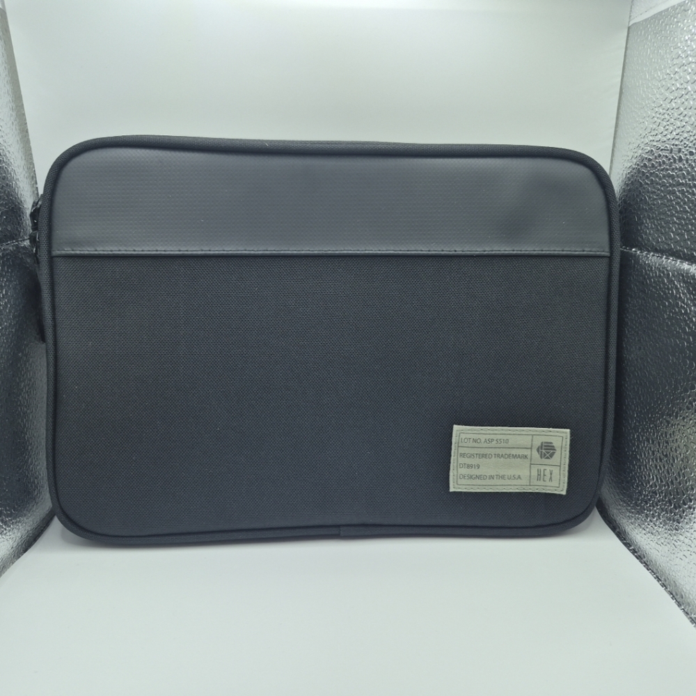 Sleeve For Surface Go Black - HEX -  NO Tags Black - Bagged Only  - NEW